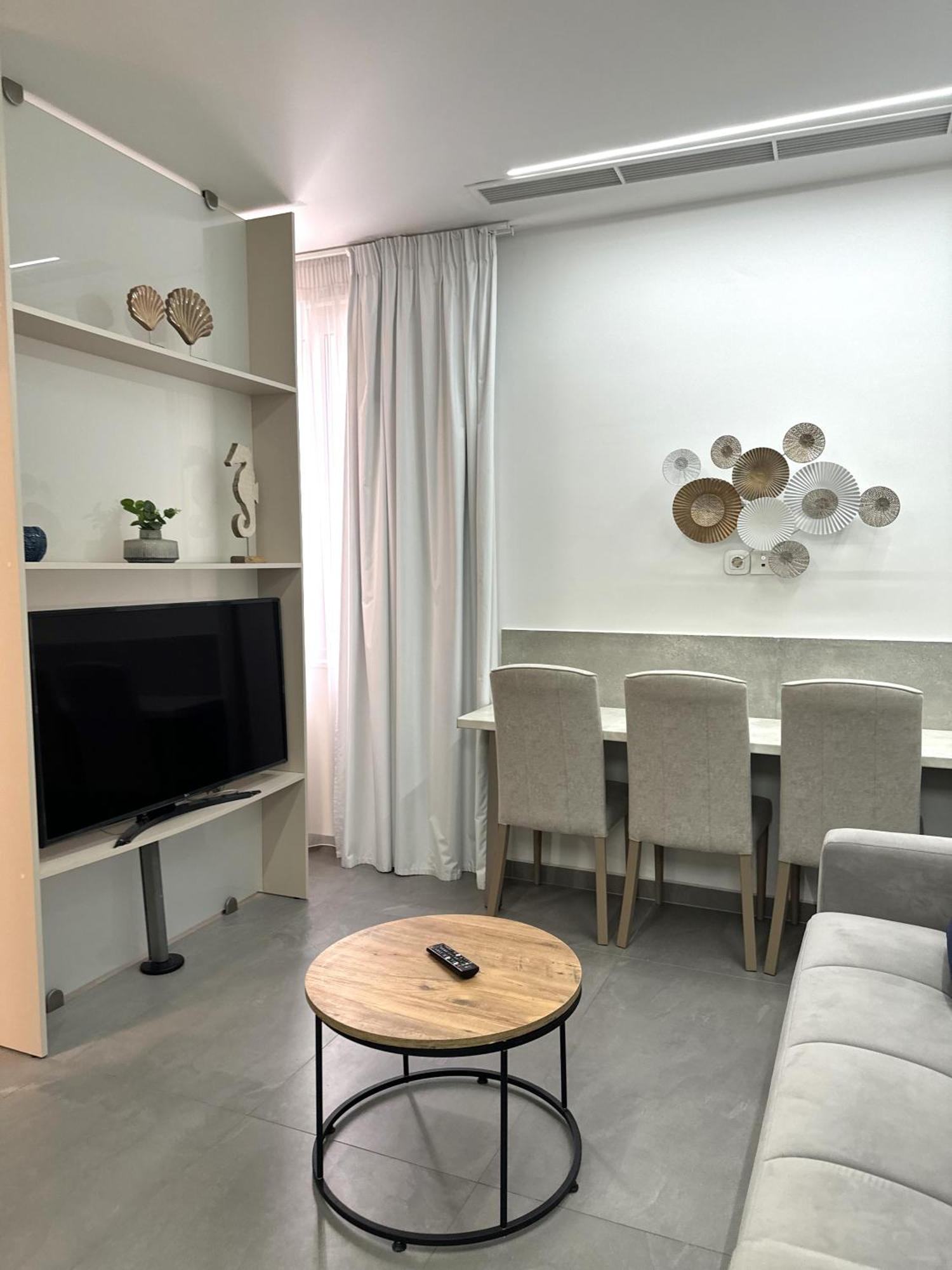 Chic Centre Suites Athens Ngoại thất bức ảnh
